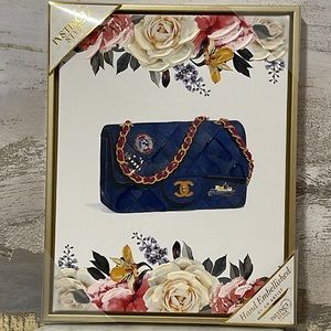 Wall decor by Instinct - Beautiful statement center piece 11”W x 14”T.